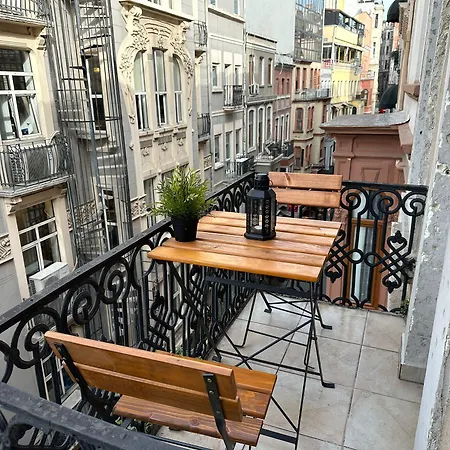 Taksim Park 2*