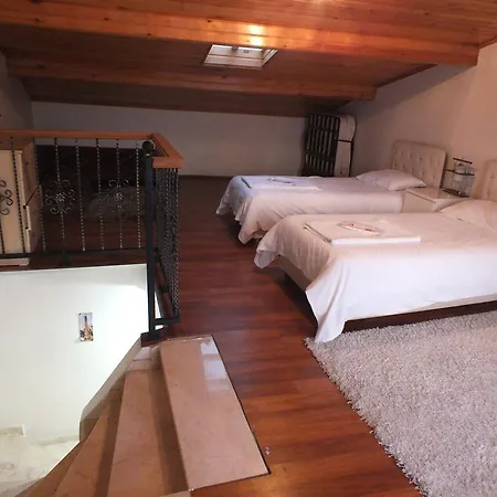 Taksim Park Hotel 2*