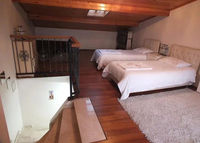 Taksim Park فندق 2*