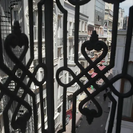 Taksim Park Otel 2*